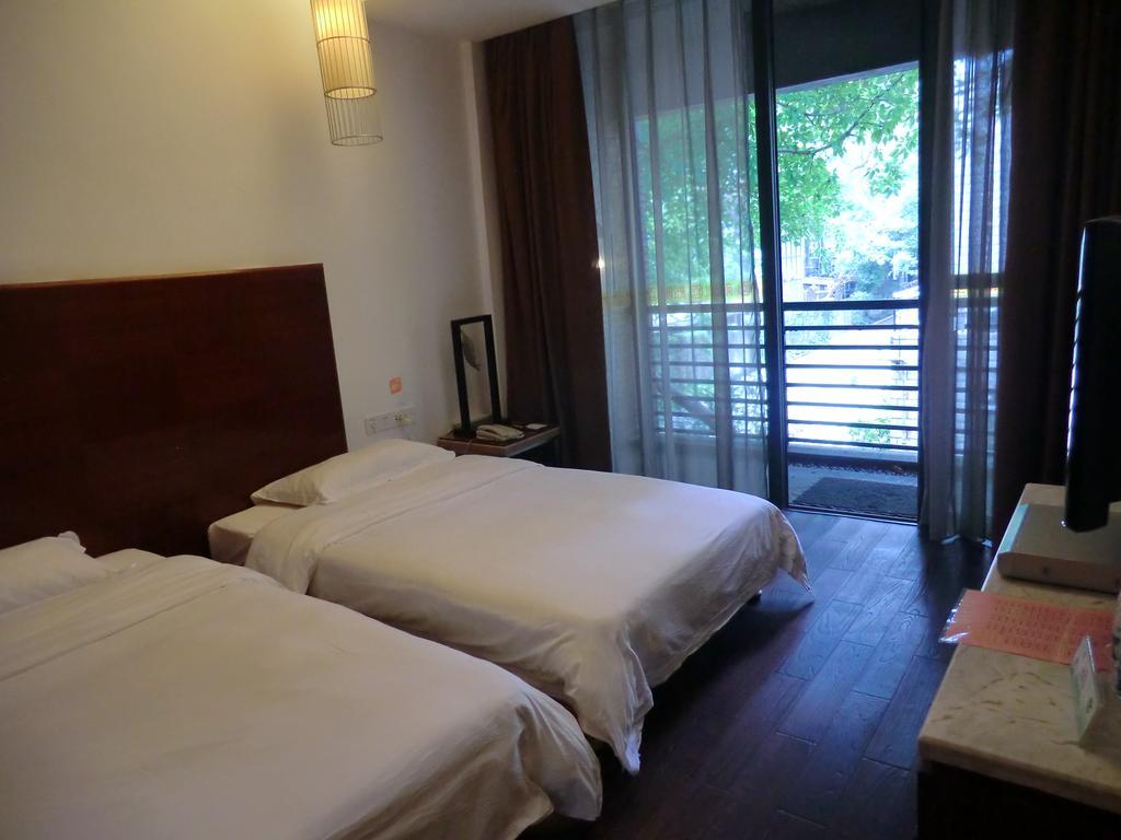 Guangzhou Fangyuan Hotel - - Free Shuttle Bus To Canton Fair Complex During 14Th Apr To 4Th May Eksteriør billede